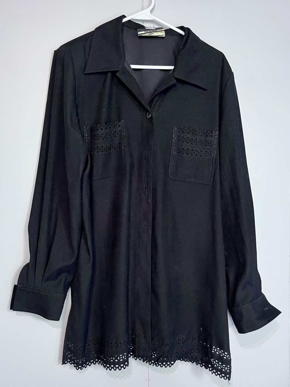 Farouche by Lori Weidner Black Button Front Blouse Eyelet Trim Top